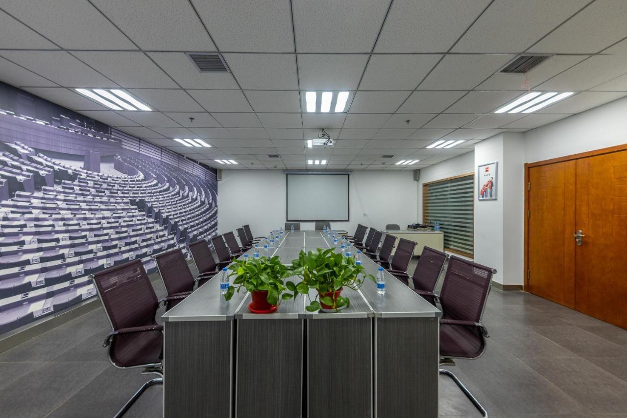 Zhangye Gov Station Luaran gambar